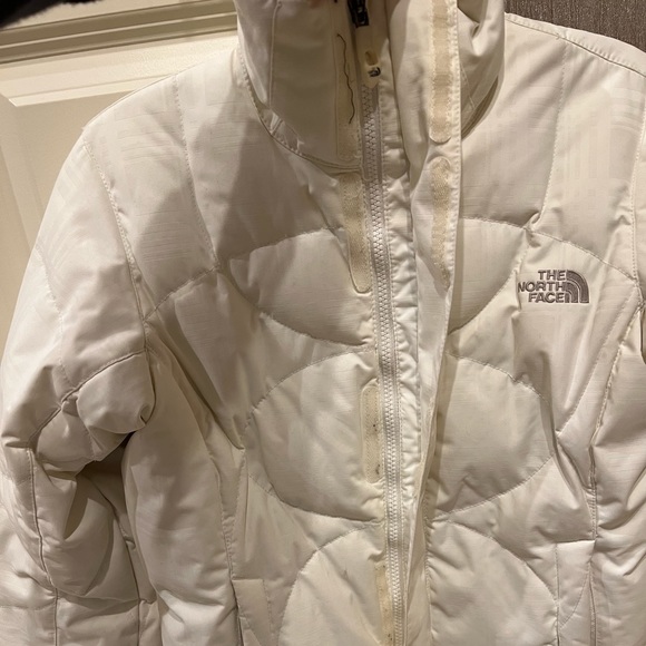 North face Jacket - Picture 3 of 11
